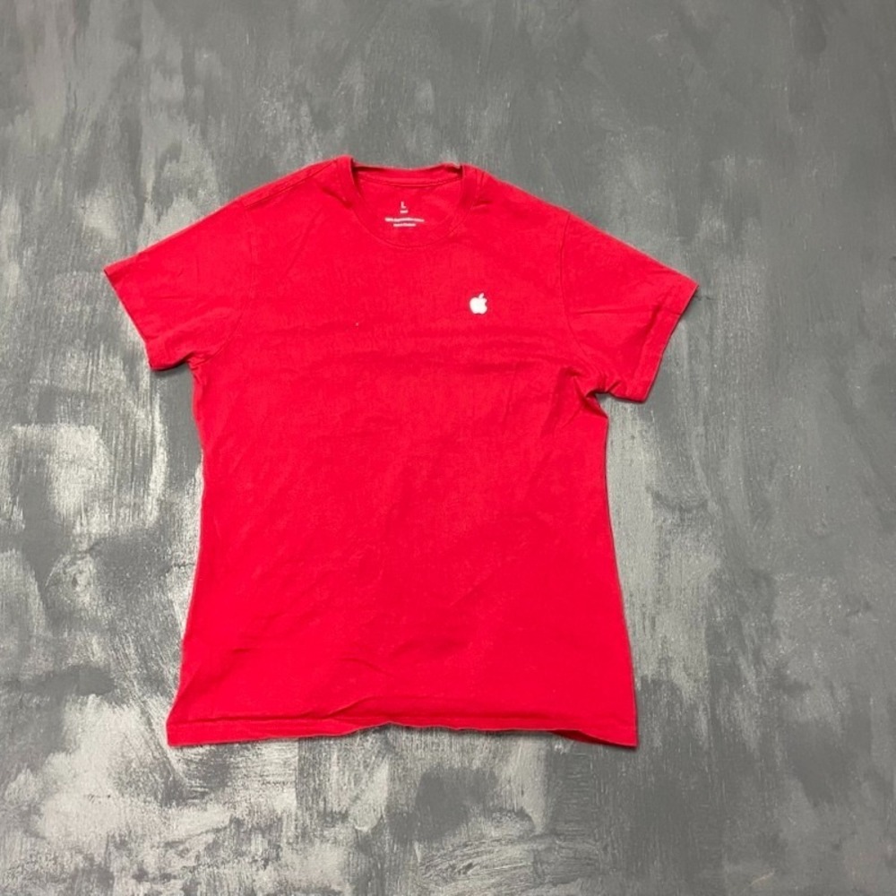 Logo Short Sleeve T-Shirt Women Large Red Modern Apple
